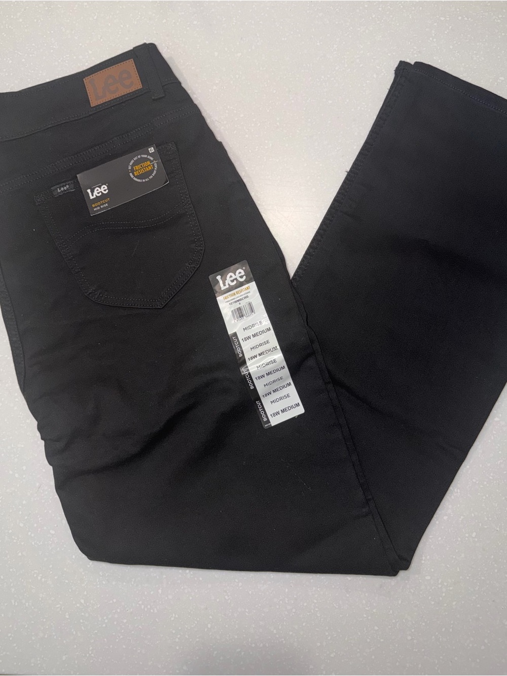 Lee Women's Straight Leg Pants in Black